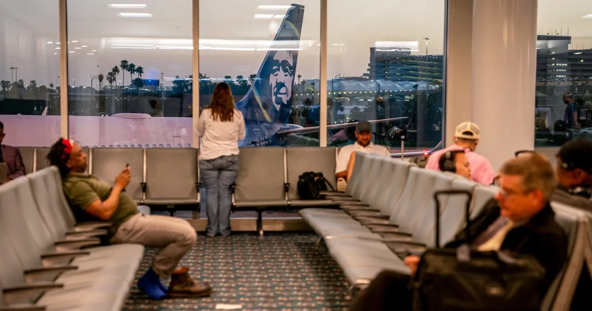 Air Travel Chaos: Orlando Airport Faces Major Delays Amid Government Shutdown