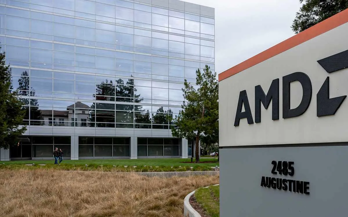 AMD Shares Surge 10% After Analysts Boost Price Target Following AI Event
