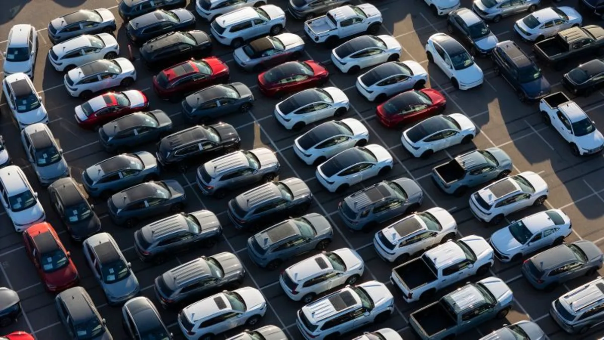 American Car Buyers Enjoy Slight Price Dip Despite New Tariffs