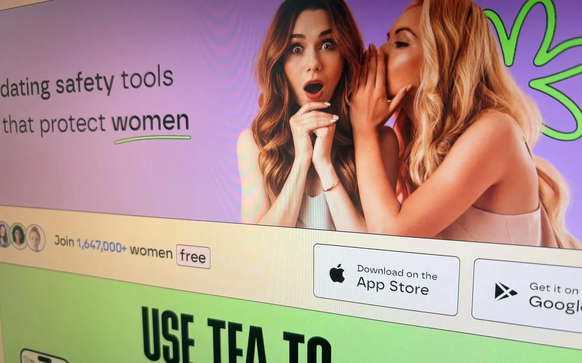 Apple Pulls Controversial Women's Safety App Tea from App Store Amid Data Breaches