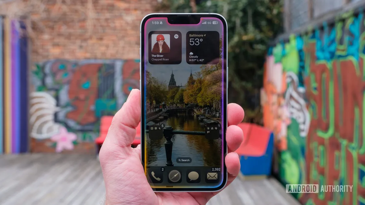 Apple to Invest $1 Billion in Google's AI for Next-Gen Siri