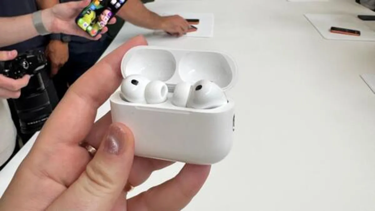 Apple Unveils Game-Changing AirPods Pro 3: Heart Rate Sensor & AI Translation!