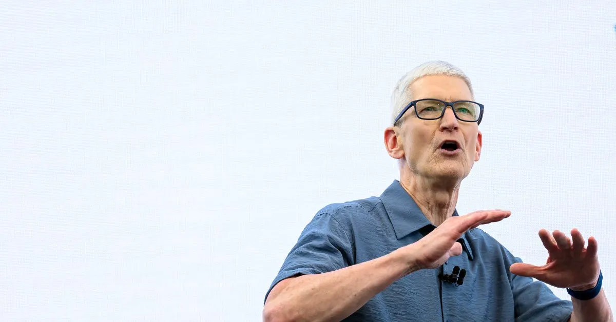 Apple's Liquid Glass Redesign Sparks Controversy Among Users