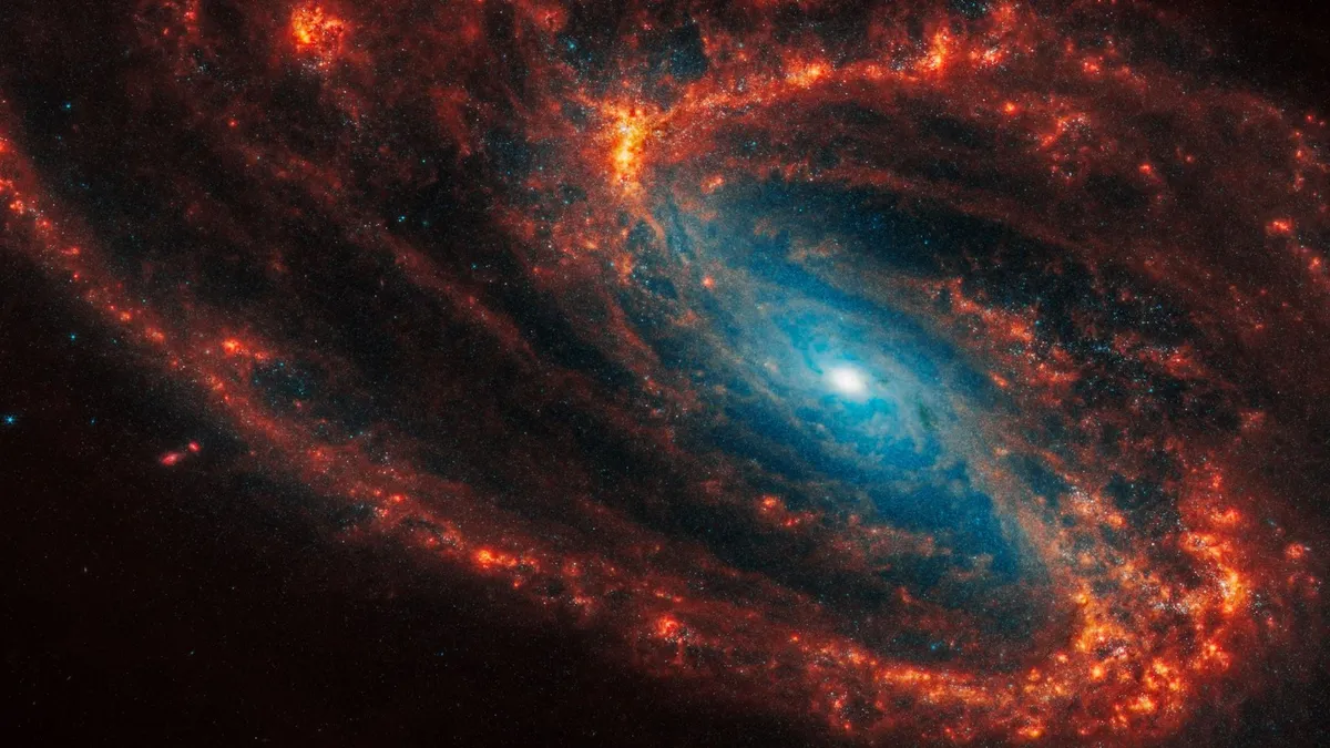 Astronomers Discover Gigantic Cosmic 'Contrail' in Distant Galaxy