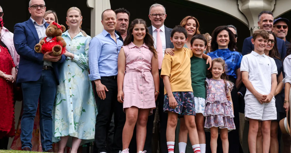 Australia Takes Bold Step to Protect Teenagers from Social Media