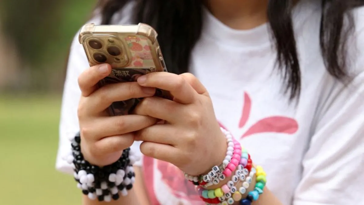 Australia's Groundbreaking Social Media Ban for Kids Under 16: A New Era Begins