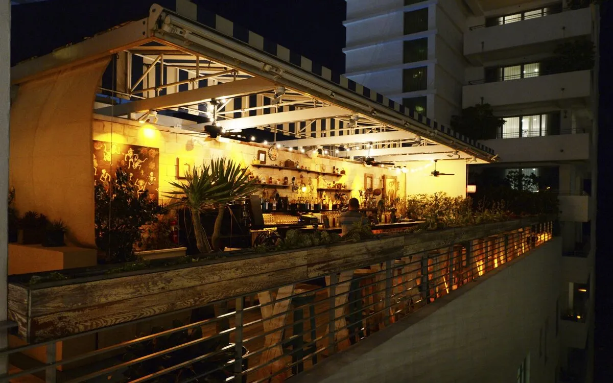 Billionaire Ron Burkle's Soho House & Co. Set for Private Deal