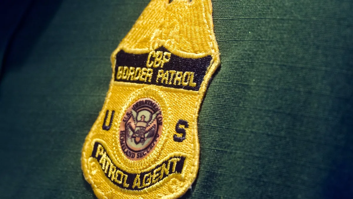 Border Patrol's Controversial Arrests of Firefighters Amid Washington Wildfire Crisis