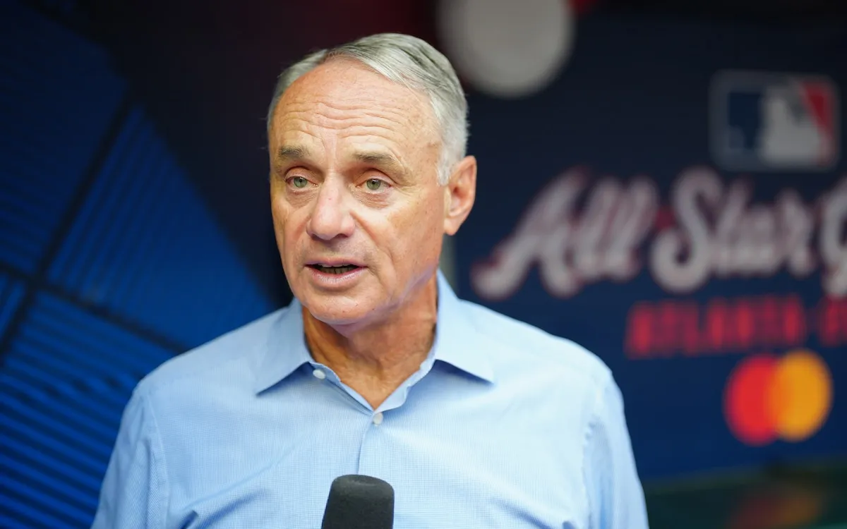 Bryce Harper Confronts MLB Commissioner Over Salary Cap Controversy