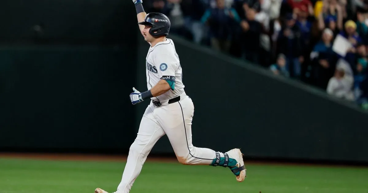 Cal Raleigh: Mariners' Star Catcher Named Sporting News MLB Player of the Year