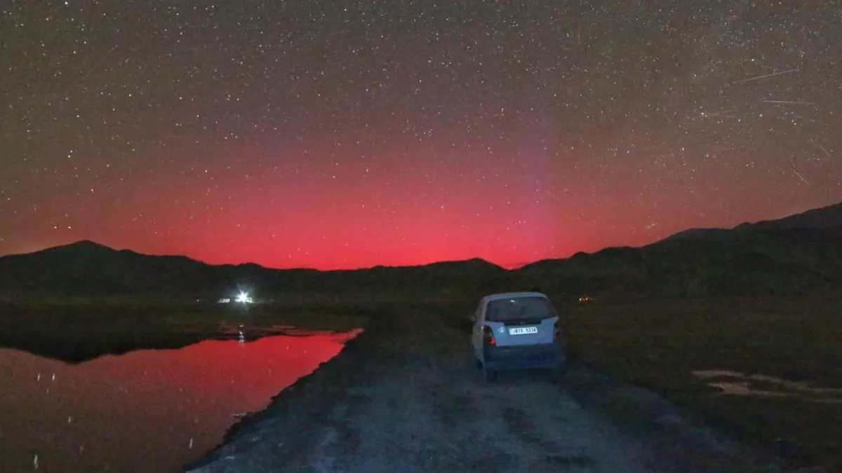 Catch the Aurora Borealis: Solar Storms Make Northern Lights Visible in 18 States!
