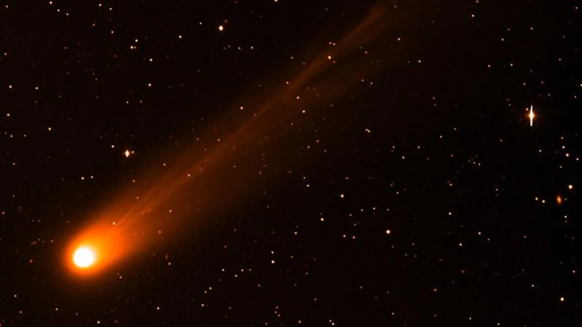 Catch the Spectacular Comet Show: Two Stunning Comets Near Earth This Month!