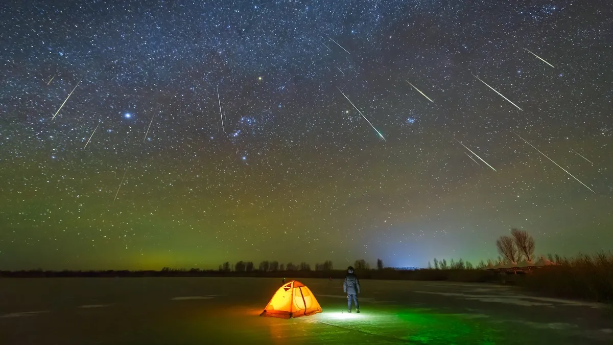 Catch the Spectacular Orionid Meteor Shower and Bright Comet Show This October!