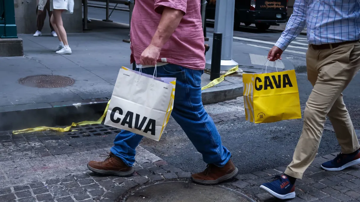 Cava Cuts Forecast Amid Declining Visits from Young Consumers
