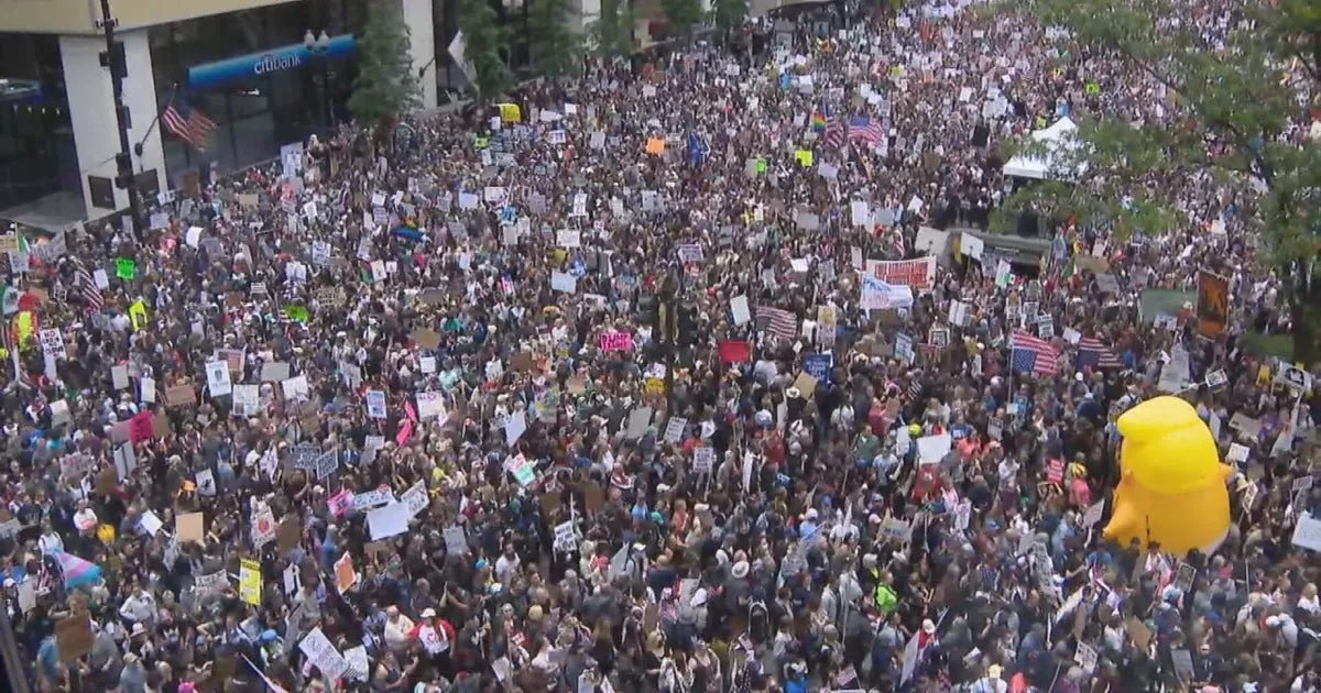 Chicago Braces for Massive 'No Kings' Protest Amidst Tensions