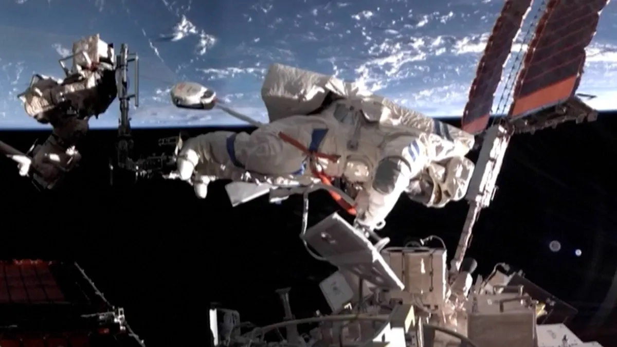 Chinese Astronauts Boost Tiangong Space Station's Debris Defense with 6.5-Hour Spacewalk