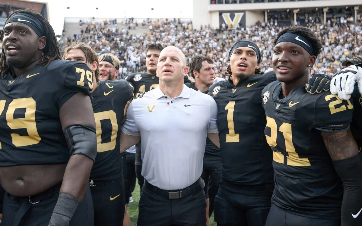 College Football Week 9: SEC Showdowns and Upset Alerts Await Fans