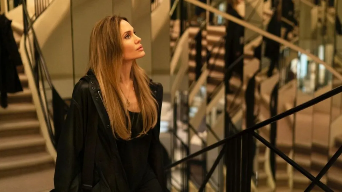 Couture: Angelina Jolie's Low-Key Take on Paris Fashion Week