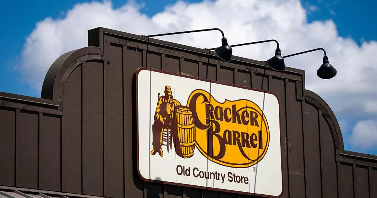 Cracker Barrel Reverts to Classic Logo After Controversy
