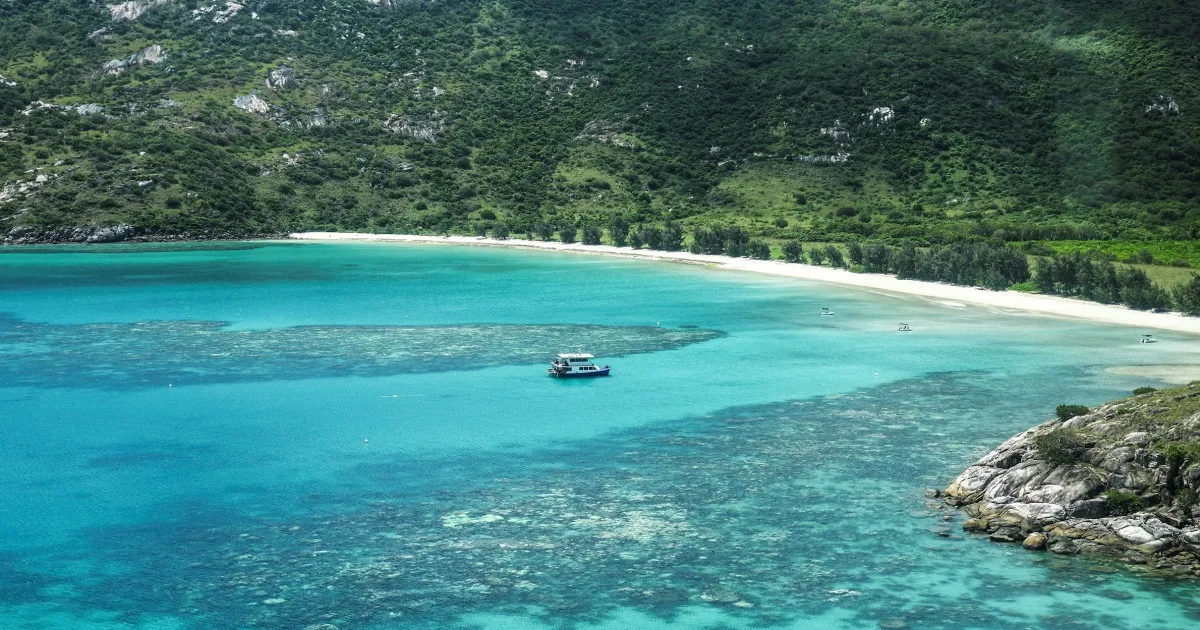 Cruise Ship Tragedy: Elderly Woman Dies Alone After Being Left Behind on Remote Island