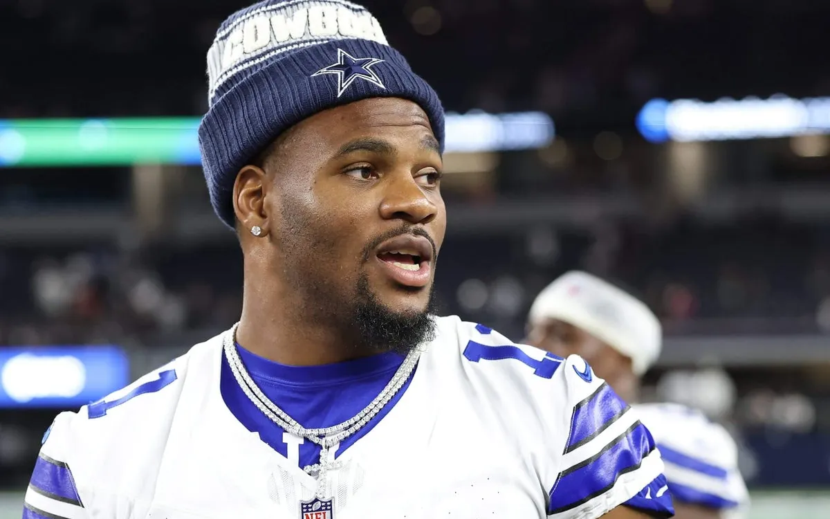Dallas Cowboys Coach Confident in Micah Parsons' Week 1 Availability Amid Contract Drama