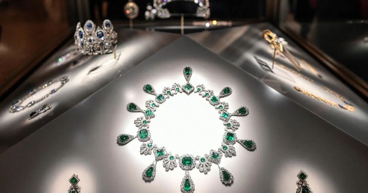 Daring Louvre Heist: Crown Jewels Worth €88 Million Stolen in Under 8 Minutes