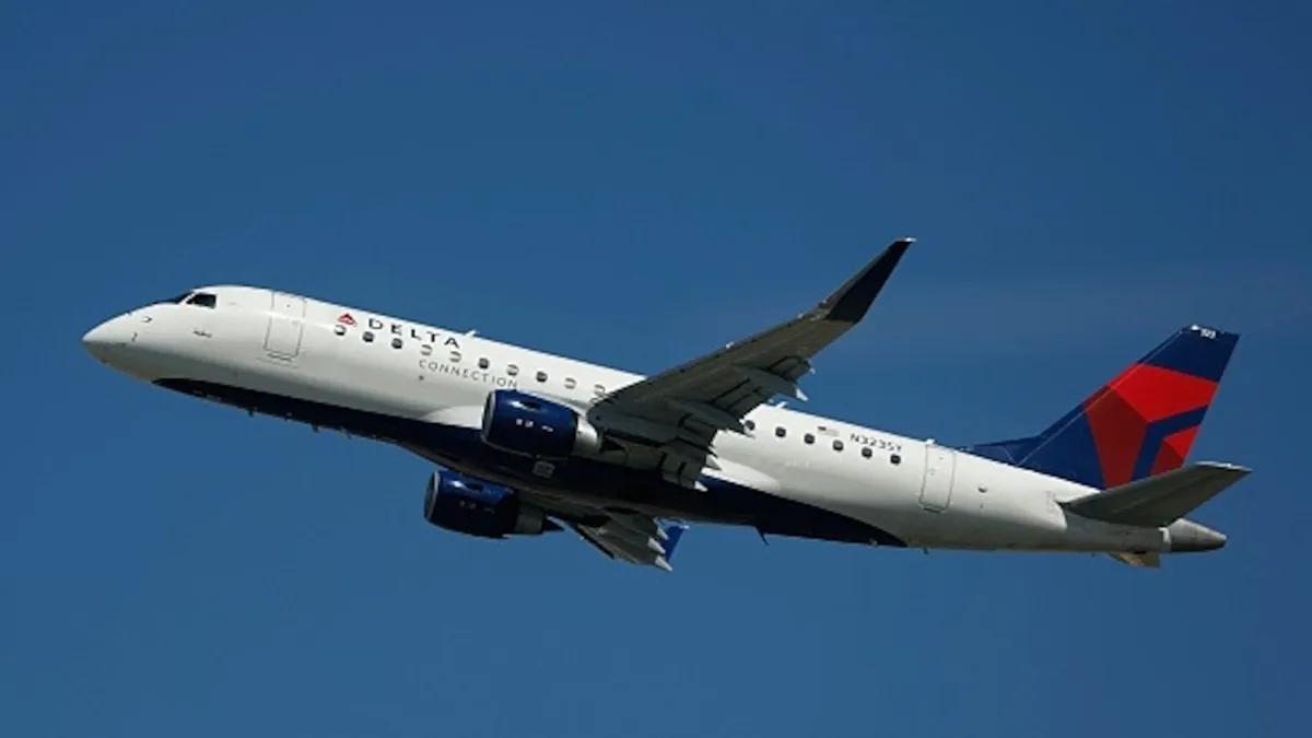 Delta Jet's Close Call: A Near Collision with a B-52 Over Minot
