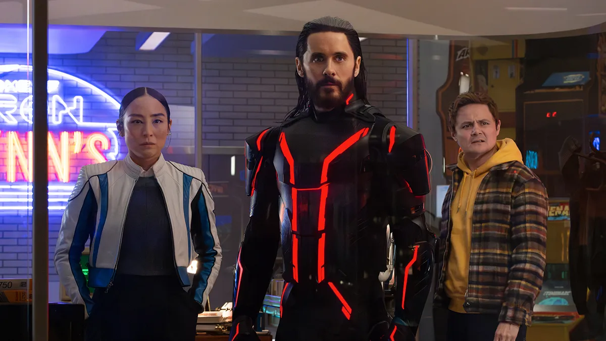 Disney's Tron: Ares Kicks Off with $4.8 Million in Previews - Will It Dominate the Box Office?