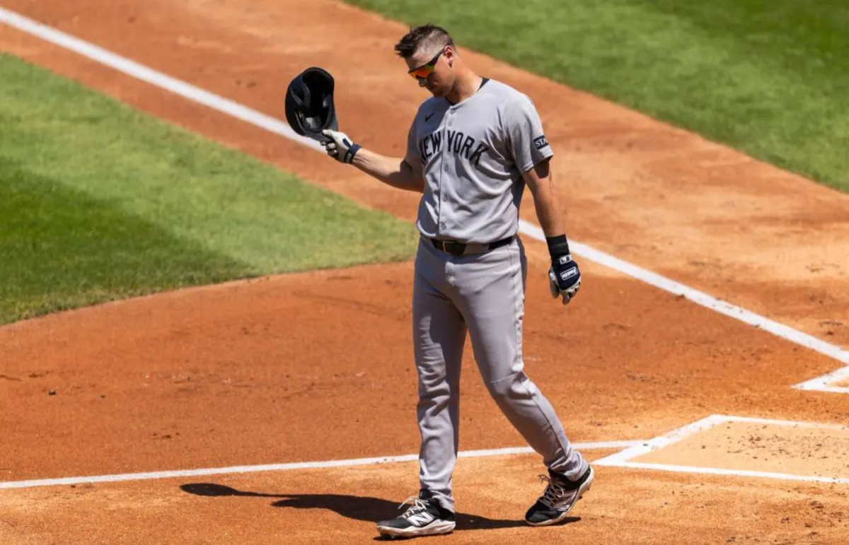DJ LeMahieu Faces Uncertain Future After DFA: What’s Next for the Yankees Star?