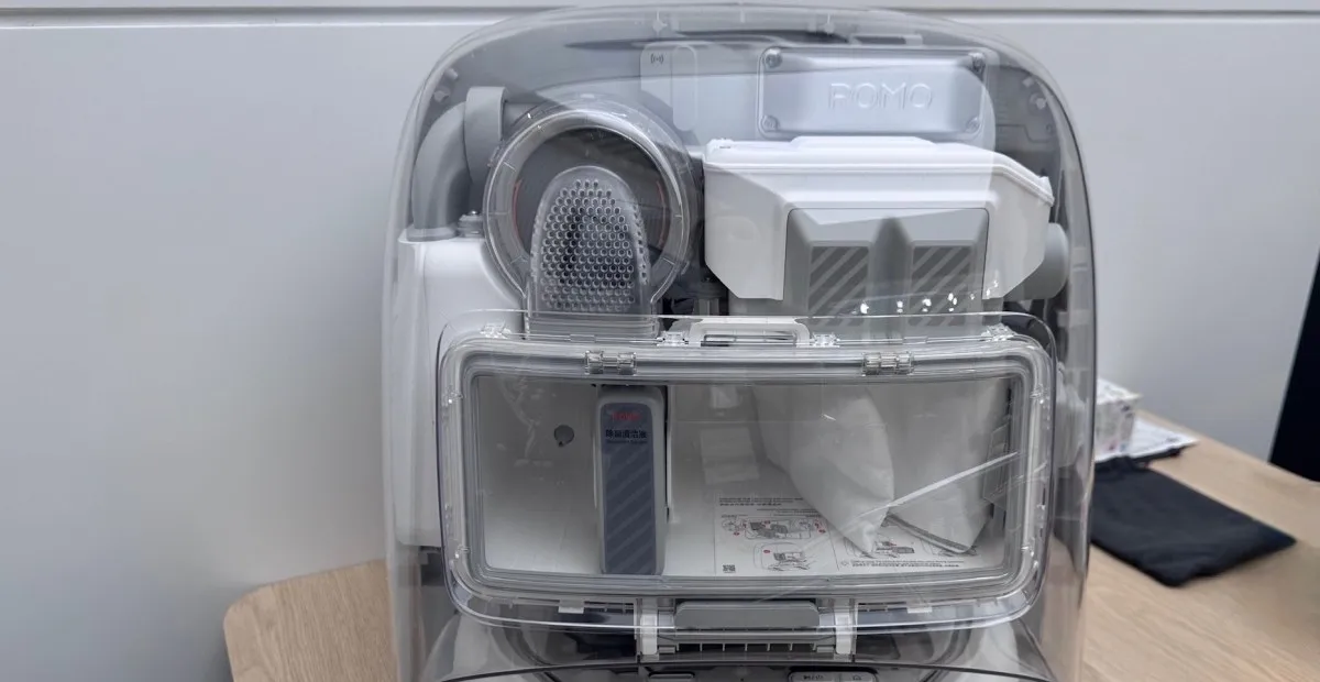DJI Launches Innovative See-Through Robot Vacuum: The Romo