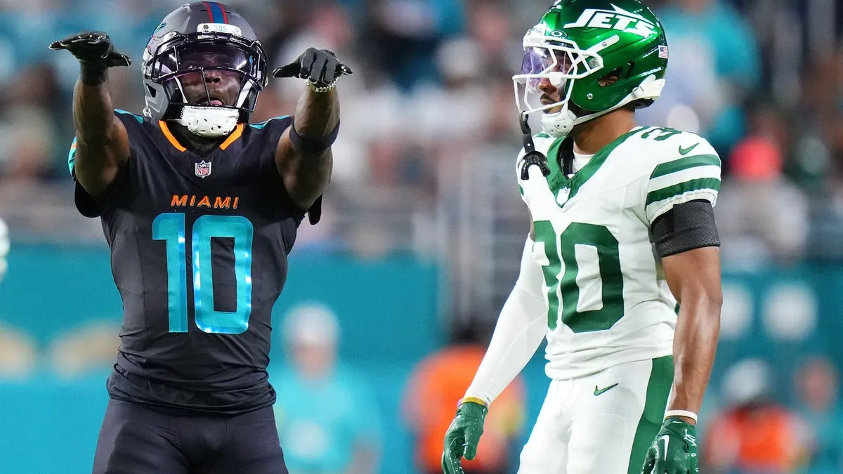 Dolphins Dominate Jets: Key Moments from Monday Night Showdown