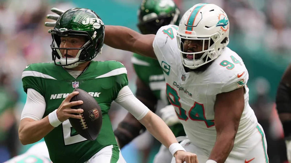 Dolphins Mailbag: Key Insights on Wilkins, Waller, and Sieler