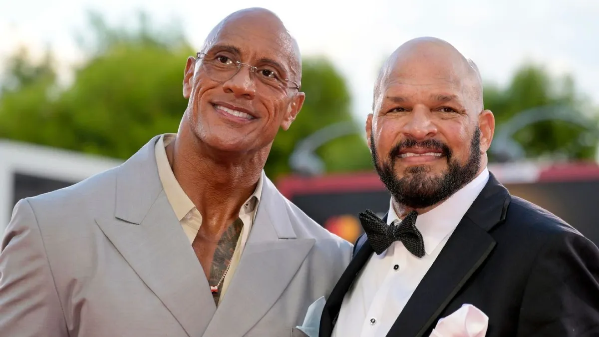 Dwayne Johnson's Incredible Transformation into Mark Kerr for 'The Smashing Machine'