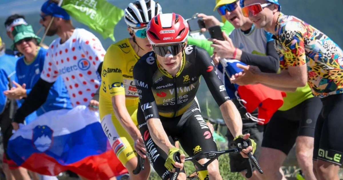 Epic Showdown on Mont Ventoux: Vingegaard vs. Pogačar in Thrilling Stage Battle