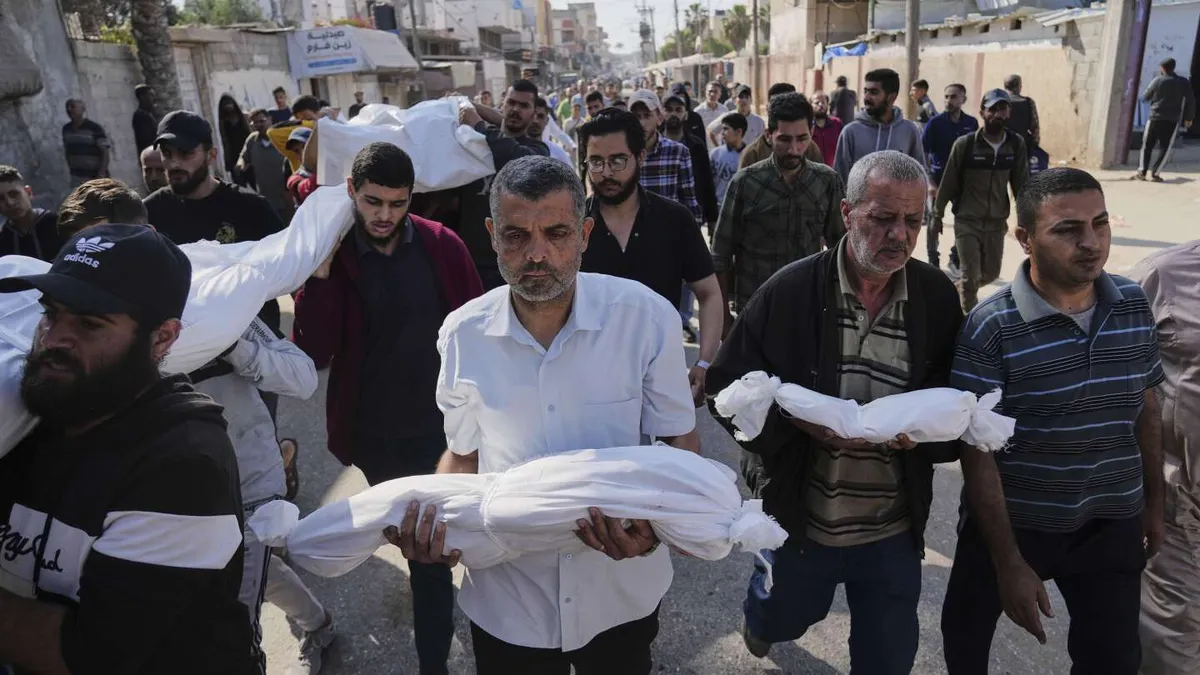 Escalating Crisis: Israeli Strikes Continue Amid Global Outrage in Gaza