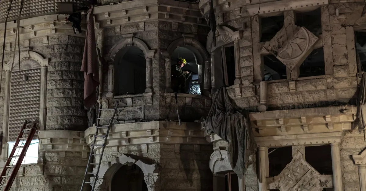 Escalating Tensions: Israel and Iran Engage in Fierce Attacks Amid Nuclear Talks Collapse