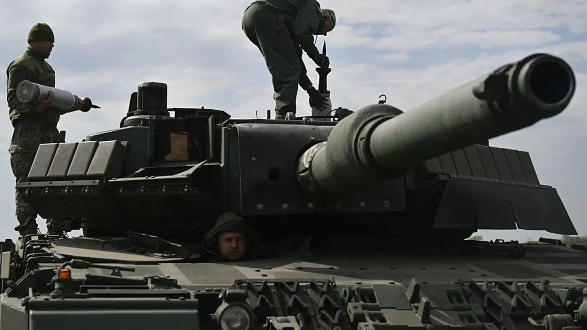 European Shares Dip Despite Surge in Defense Stocks Following Trump’s Ukraine Comments