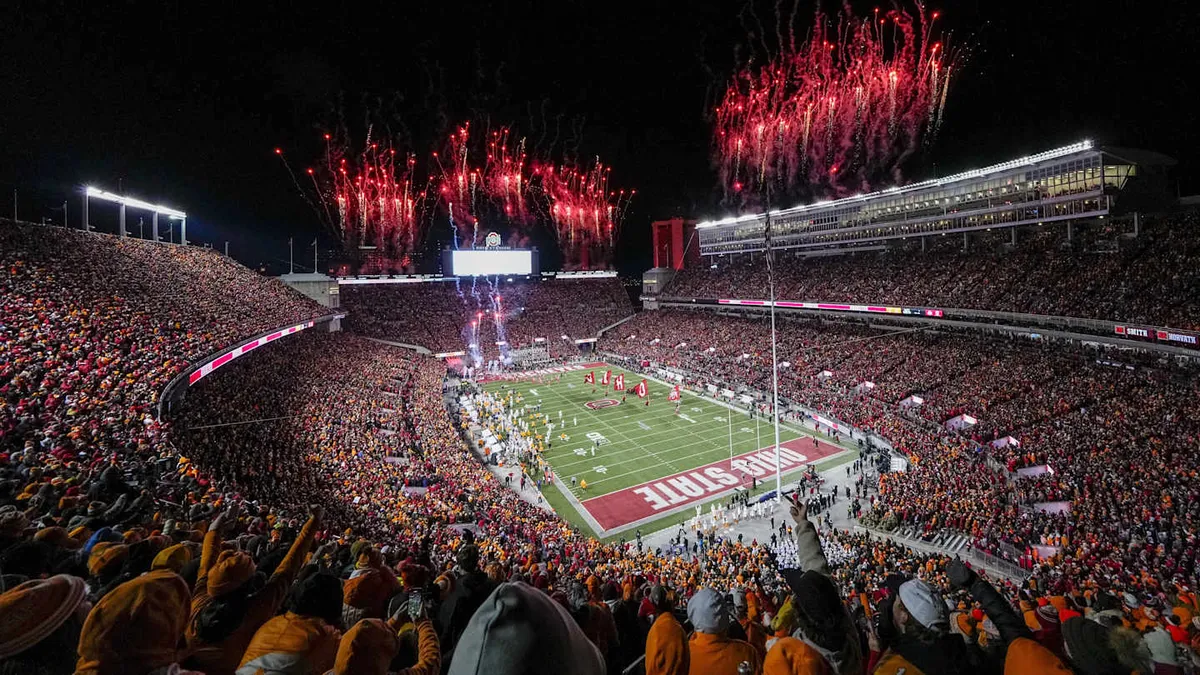 Explore the Ultimate 2025 College Football Road Trip Destinations!