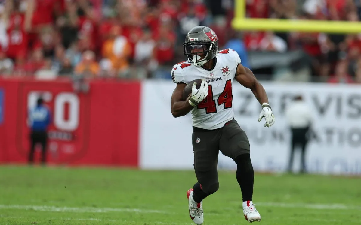 Fantasy Football Week 11 Waiver Wire: Top Picks and Hidden Gems
