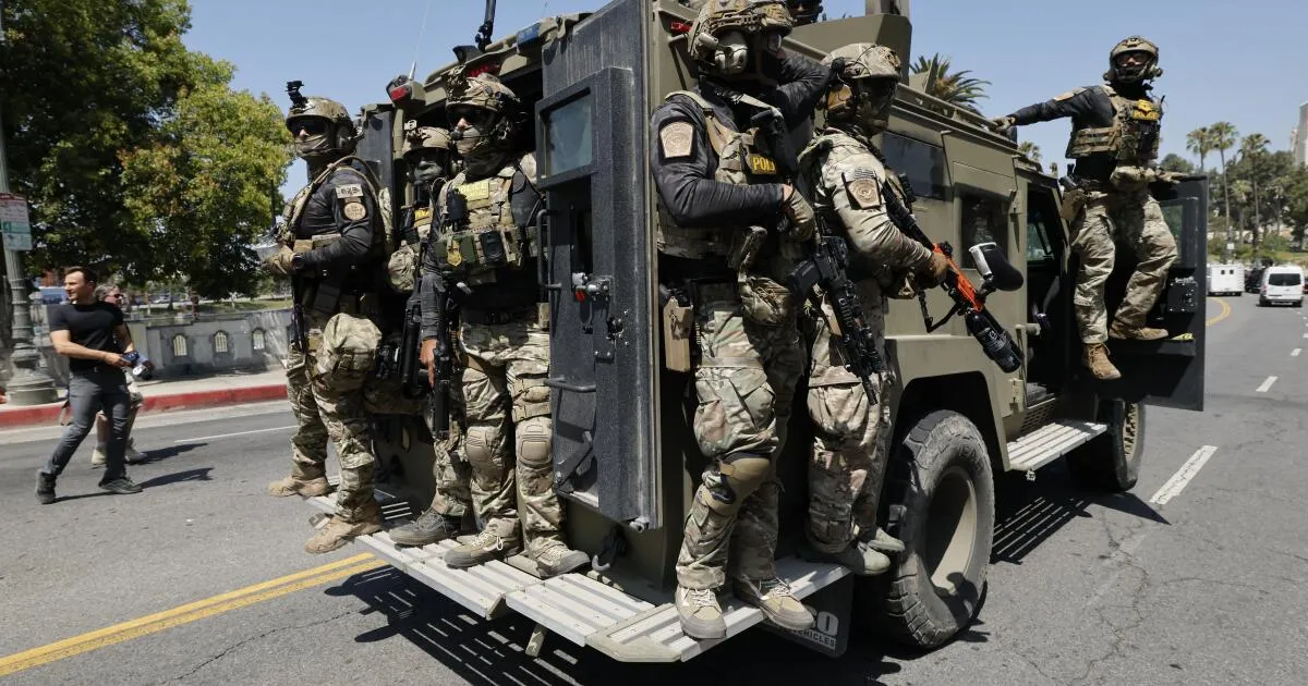 Federal Forces Storm MacArthur Park: A Controversial Show of Power Amidst National Crisis