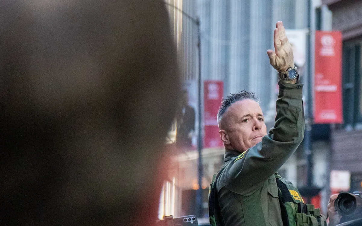 Federal Judge Slams Immigration Agents Over Tear Gas Use on Chicago Protesters