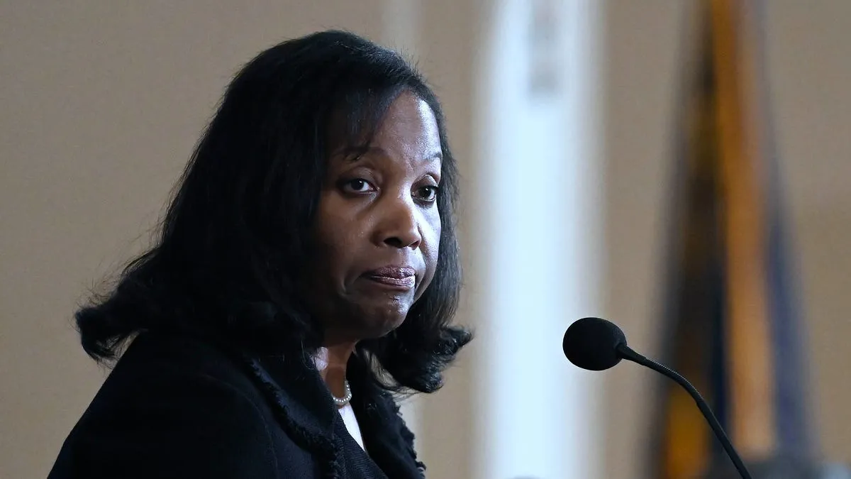 Federal Reserve Governor Lisa Cook Under Fire: Mortgage Fraud Allegations Explored