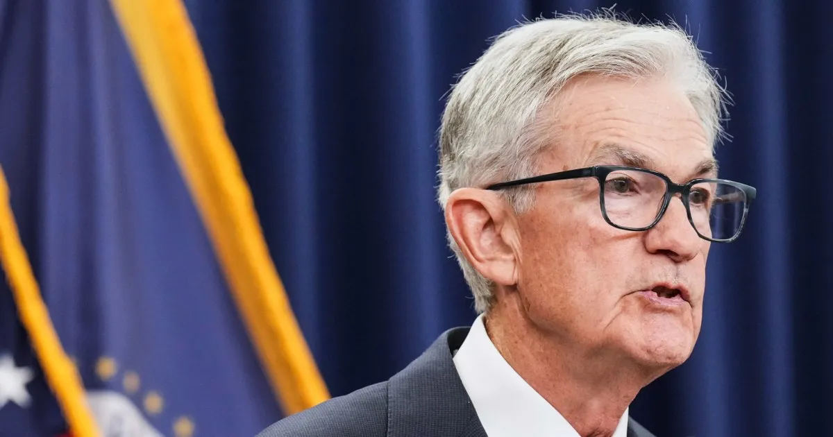 Federal Reserve Poised for Interest Rate Cut Amid Economic Dilemma