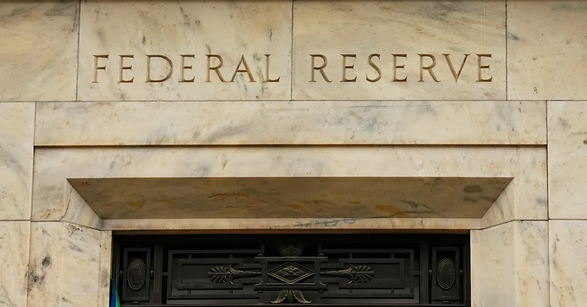 Federal Reserve's High-Stakes Meeting: Interest Rate Cuts and Political Pressures Ahead