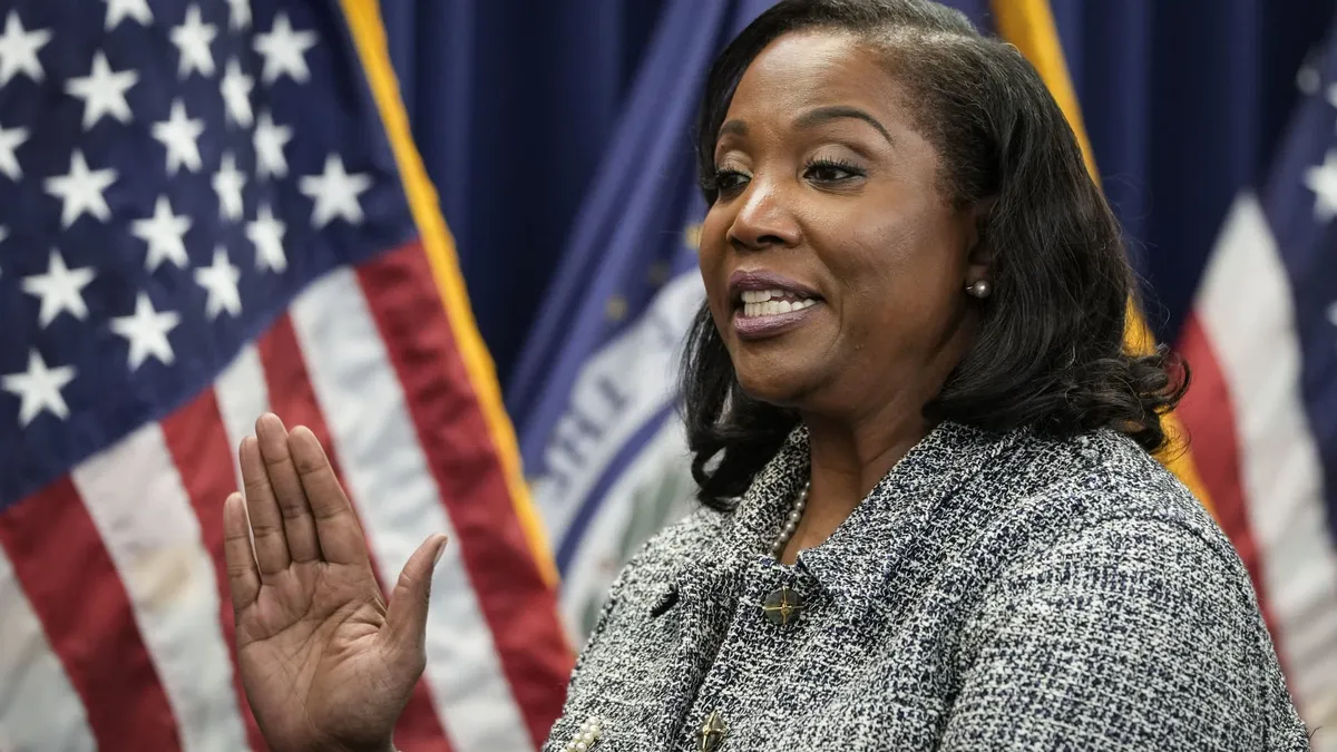 Former Fed Leaders Unite to Protect Lisa Cook from Trump's Removal