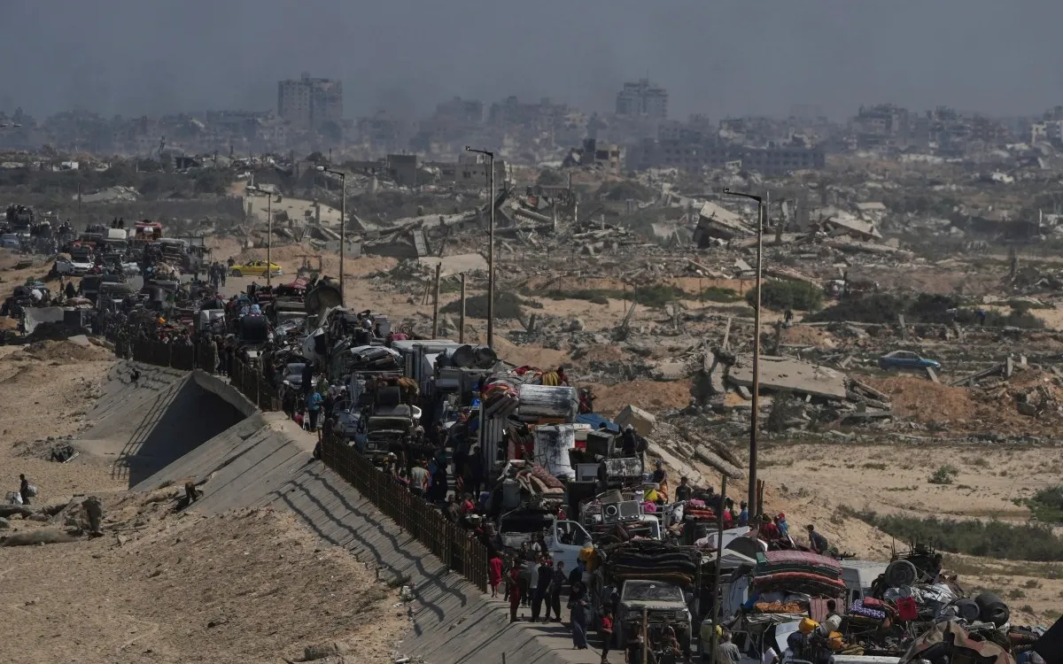 Gaza City Faces Unprecedented Bombardment: A Humanitarian Crisis Unfolds