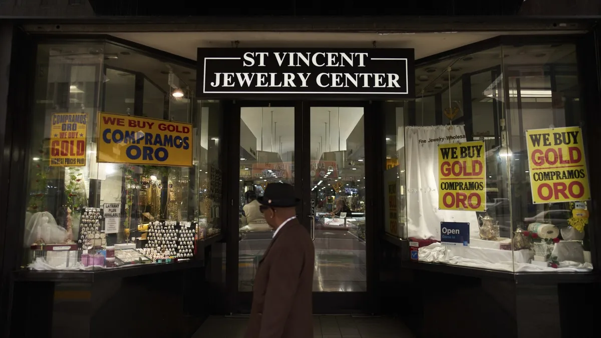 Gold Rush: Why Jewelers Are Melting Down Family Heirlooms Amid Soaring Prices