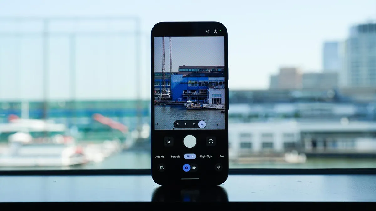 Google Pixel 10 Pro: Revolutionizing Zoom Photography with AI