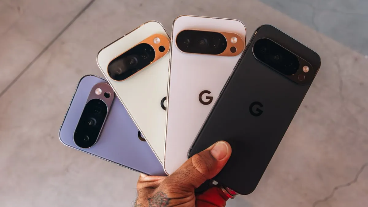 Google Pixel 10 Pro vs. Samsung Galaxy S25 Ultra: Which Flagship Reigns Supreme?