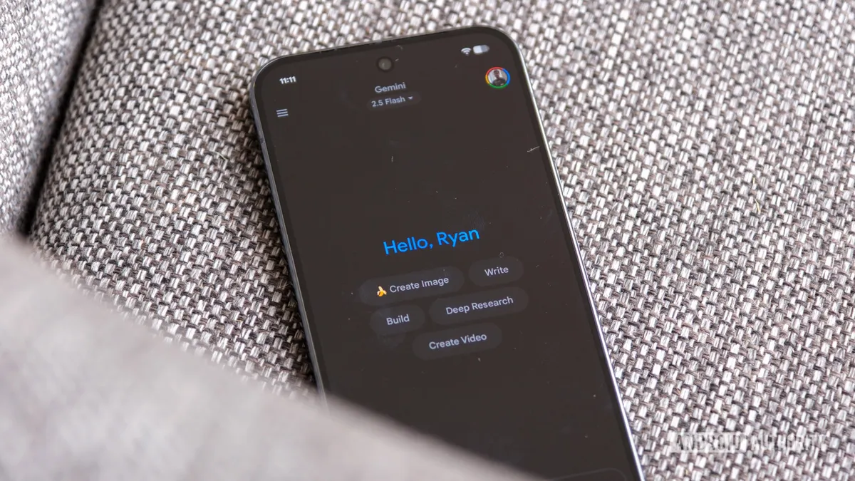 Google's Gemini Gets a Major Upgrade: Lock the Mic for Seamless Conversations